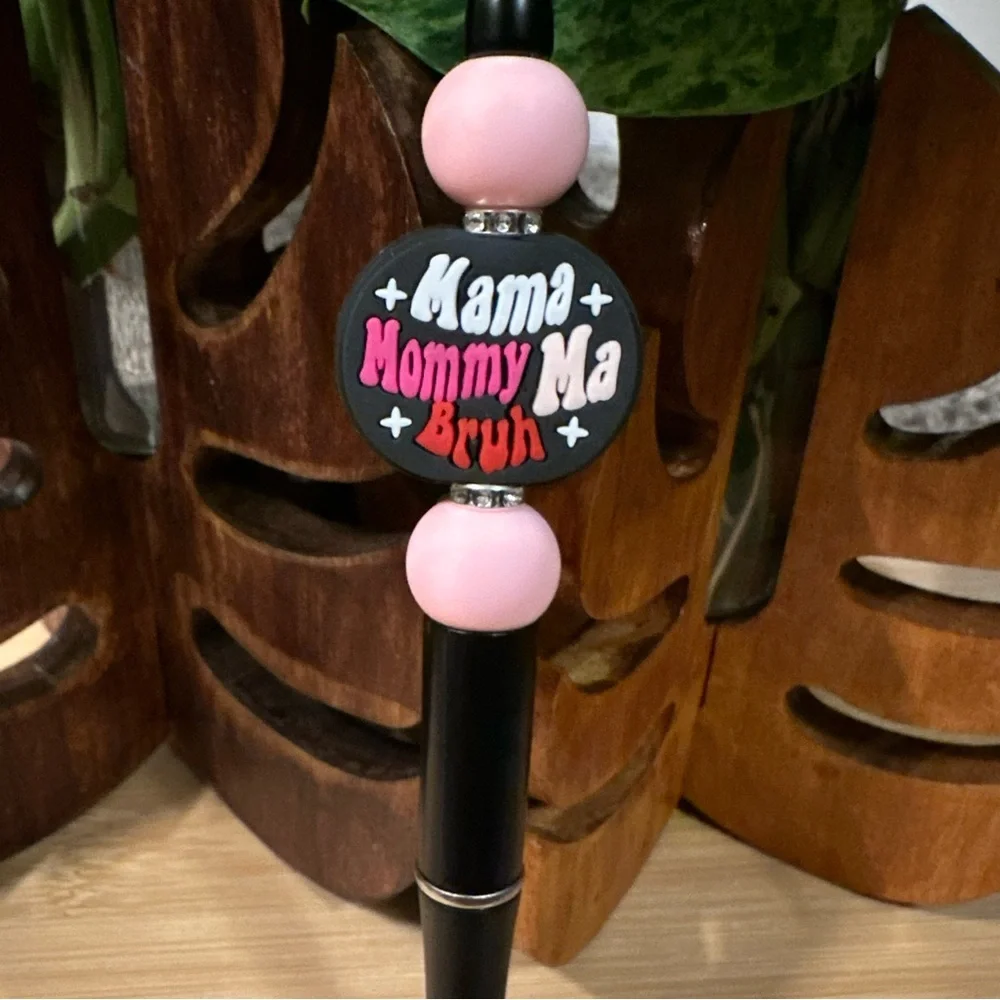 Sassy Beaded Pen 💁‍♀️ Handmade‎ with Attitude + Bonus Refill